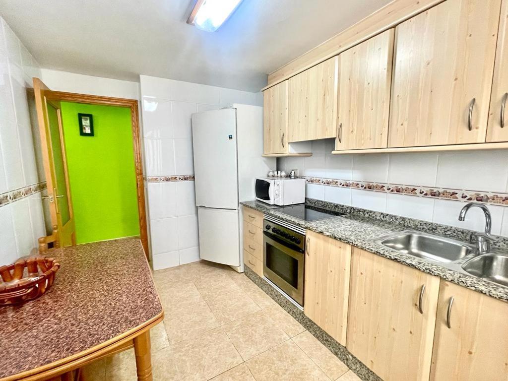 몬코파르 Apartamento Al Lado De La Playa 아파트 외부 사진